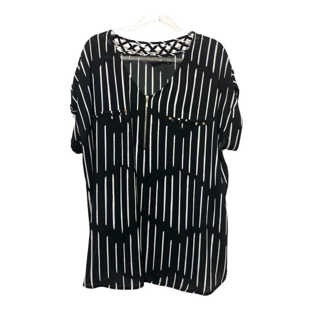 Apt. 9 Short Sleeve Printed Top With Front Zipper… - image 1